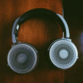 HarmonicDyne Helios Dynamic Headphone Image